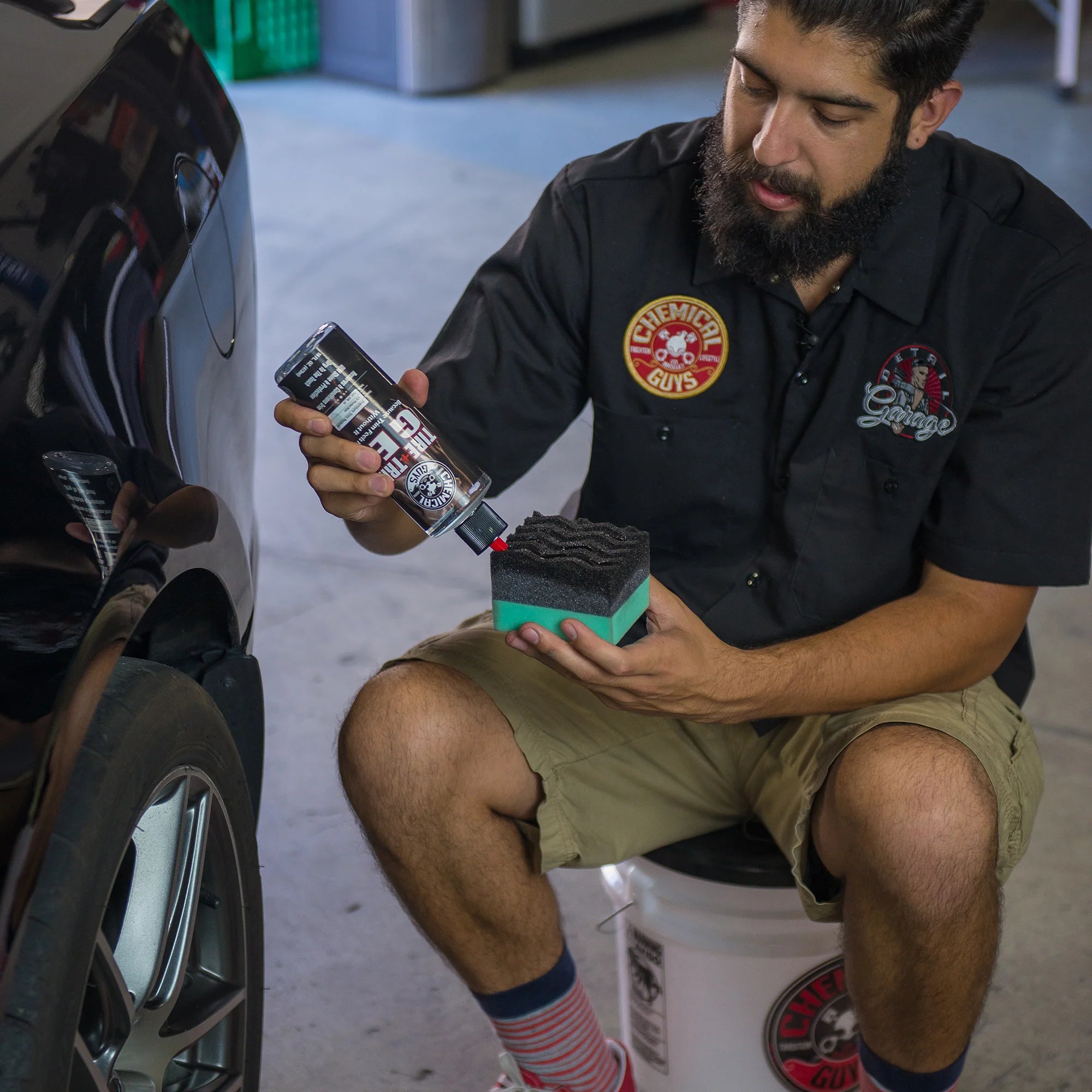 Chemical Guys Tire+Trim Gel Plastic and Rubber High-Gloss Restorer and Protectant - Image 12