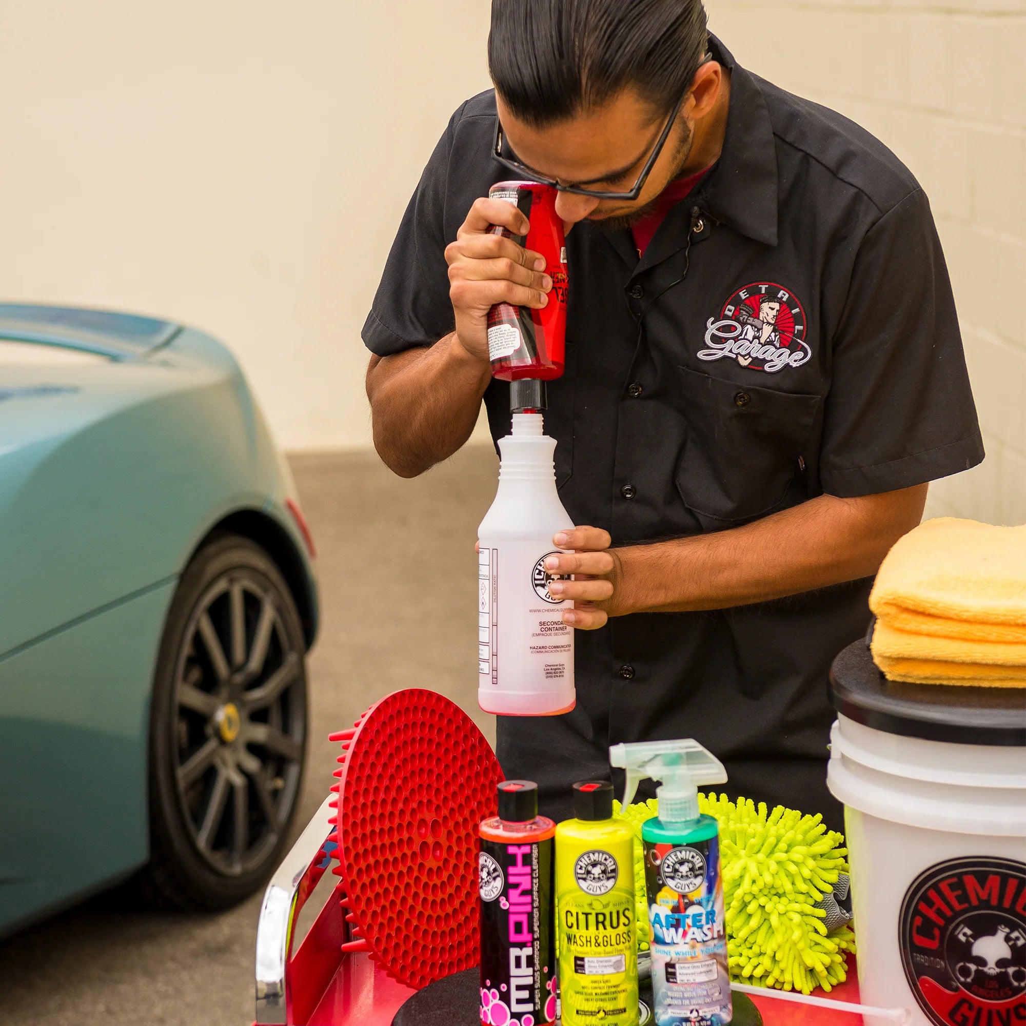 Chemical Guys Professional Heavy-Duty Bottle & Sprayer - Image 2