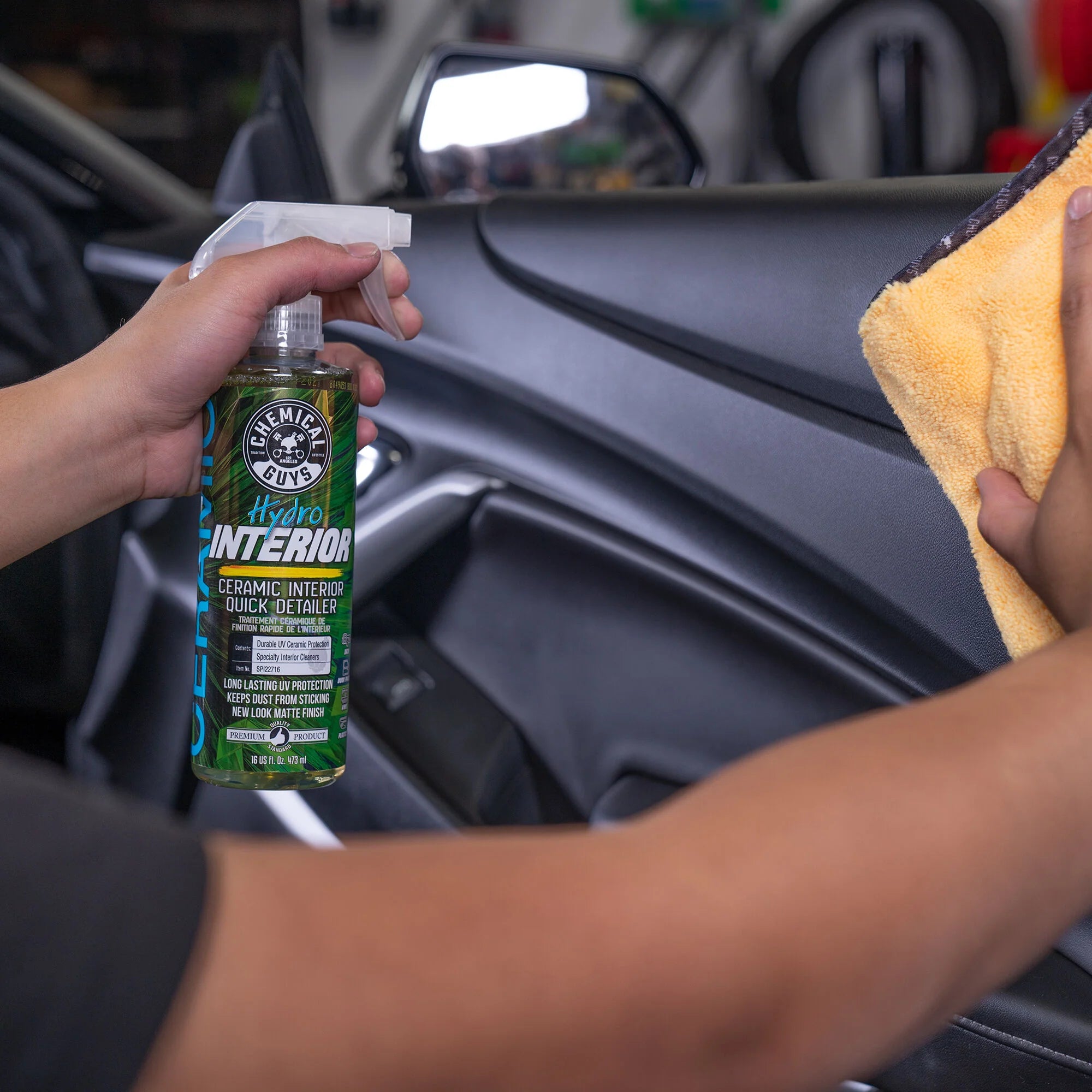 Chemical Guys HydroInterior Ceramic Quick Detailer - Image 10