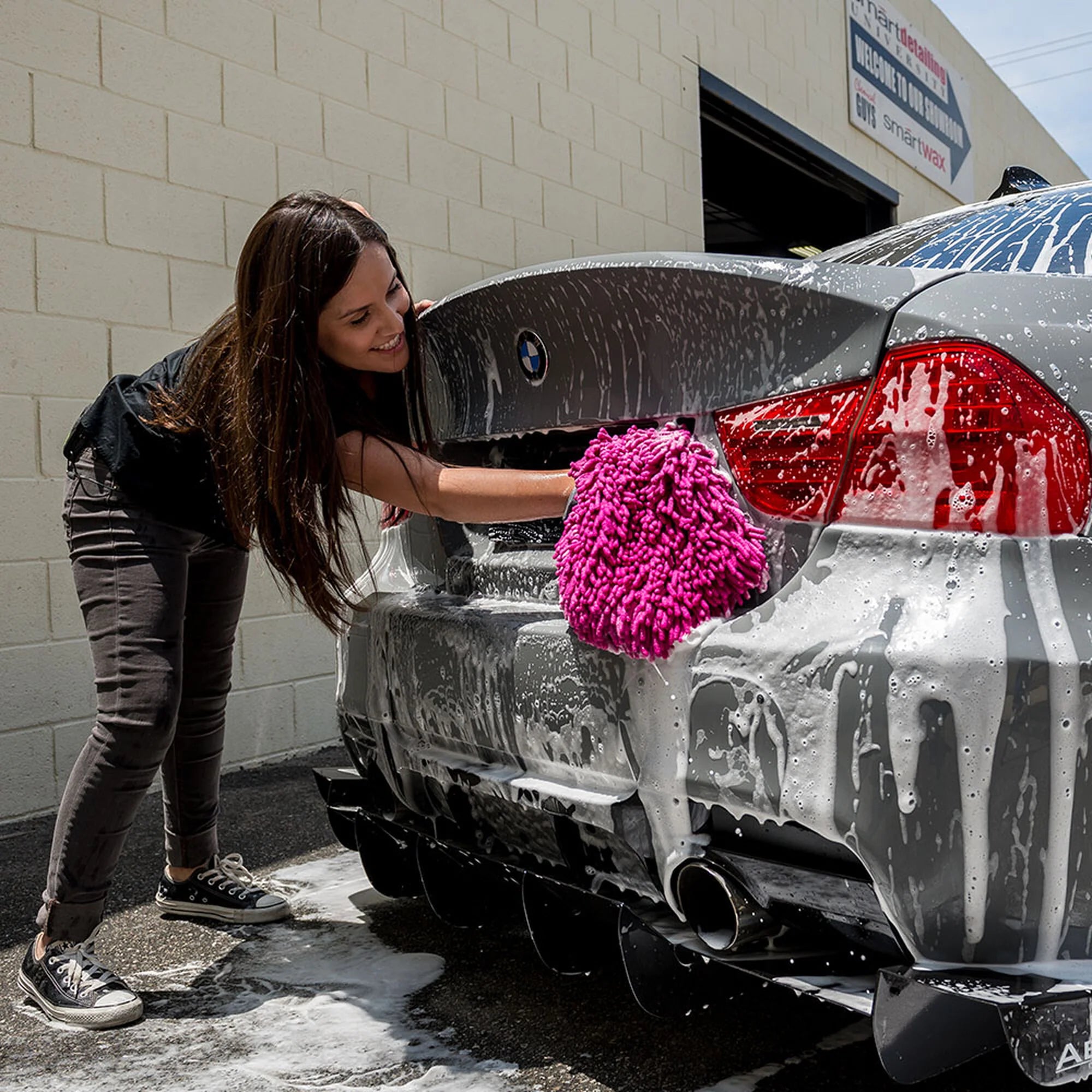 Chemical Guys Hybrid V07 Optical Select High Gloss Car Wash Soap - Image 17