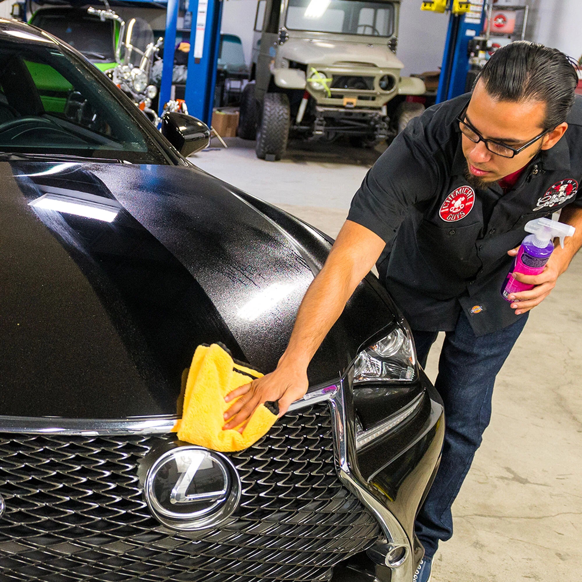 Chemical Guys Extreme Slick Streak-Free Polymer Quick Detail Spray - Image 15